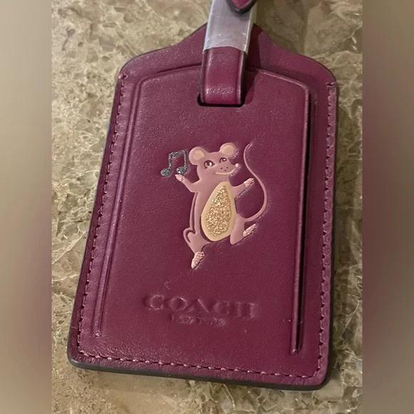COACH NWOT Burgundy Leather Dancing Mouse Luggage Tag Bag Charm Sparkle Accents - Picture 6 of 13